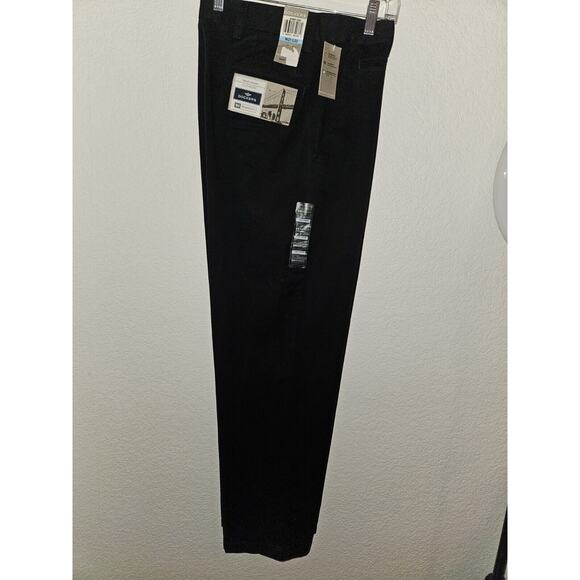 NWT! Dockers Pants Mens 31X32 Black Flat Front D4 Relaxed Fit True Chino - Picture 2 of 9
